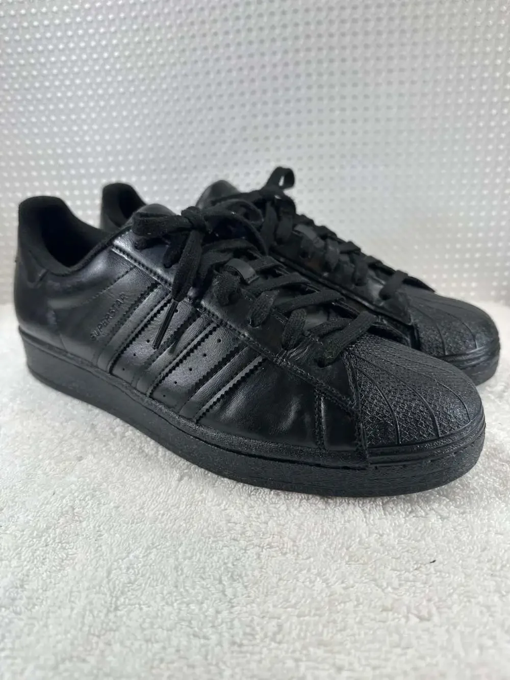 adidas superstar core